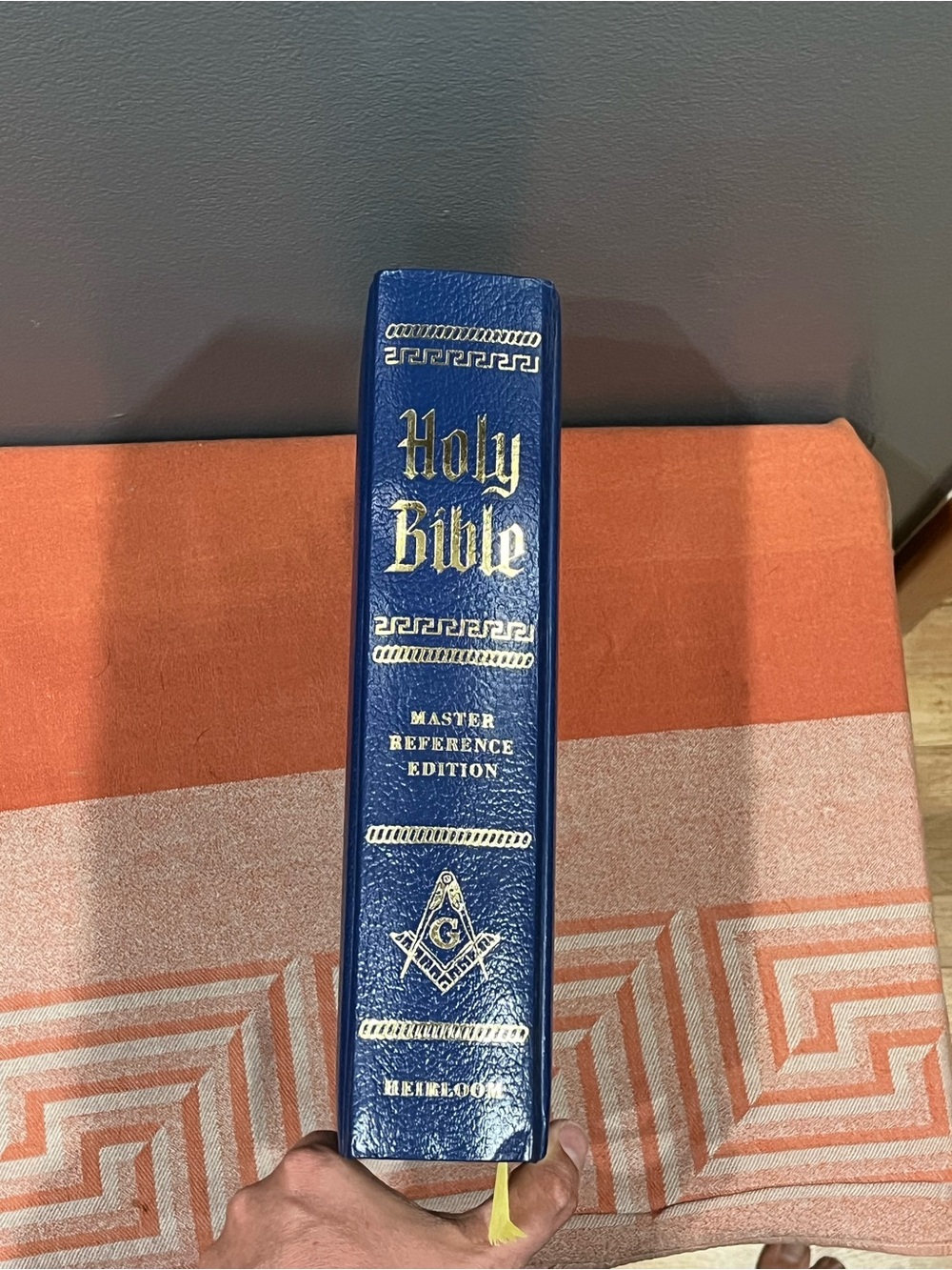 Vintage Masonic Master Reference Edition Holy Bible (KJV) - Picture 15 of 16